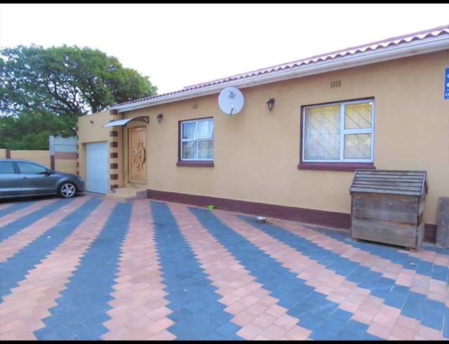 3 BEDROOM HOUSE TO LET IN RUYTERWACHT
